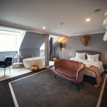 Pałac Alexandrinum 4* Krubki