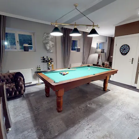 Palac Alexandrinum Hotel Krubki