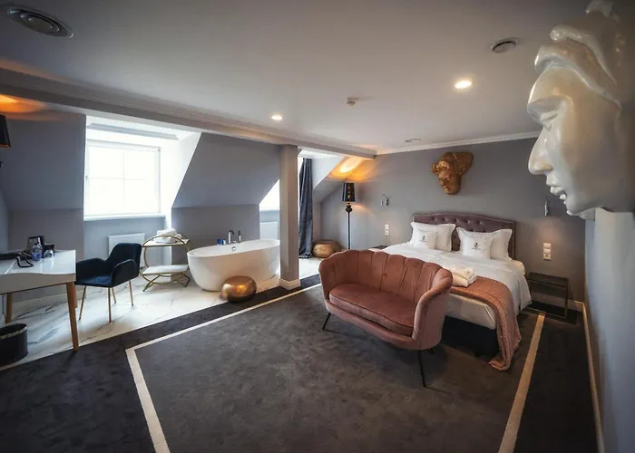 Pałac Alexandrinum 4* Krubki