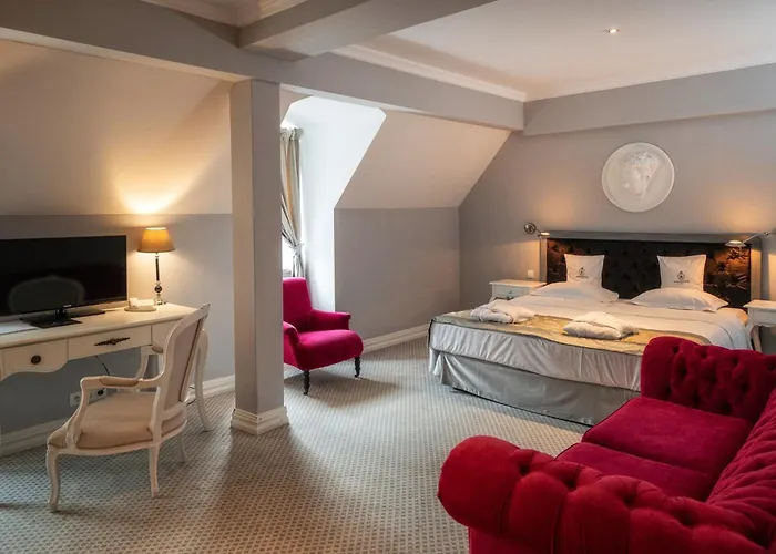 Pałac Alexandrinum Hotel Krubki